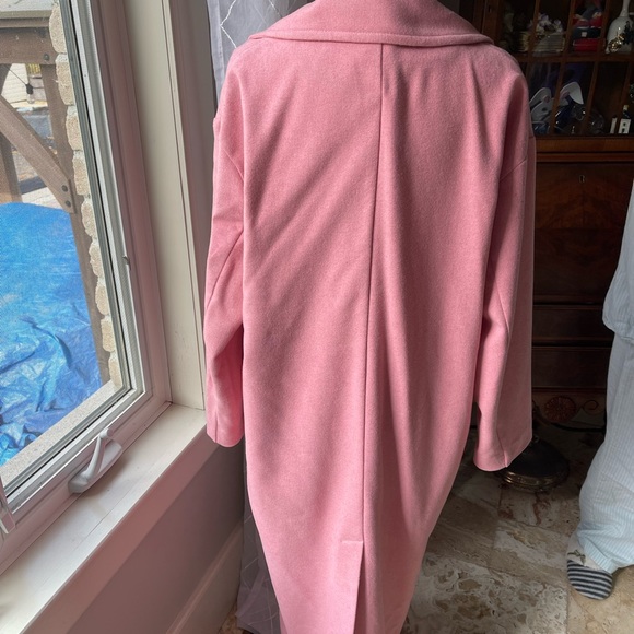 Zara long trench coat in a light pink with black buttons NWT .. Smoke free home - Picture 2 of 4